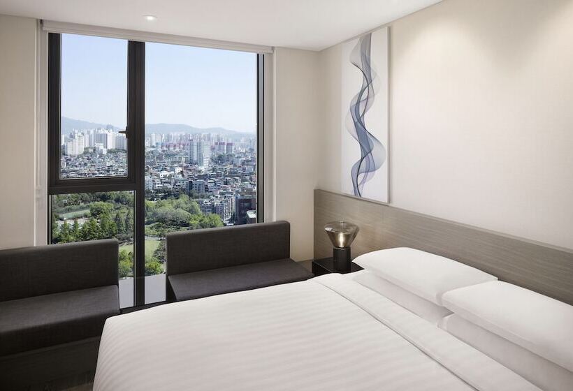 家庭间, Fairfield by Marriott Seoul