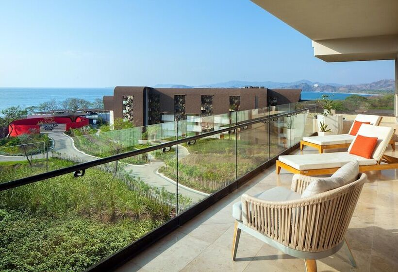 스위트 킹사이즈 침대, W Costa Rica Resort Playa Conchal