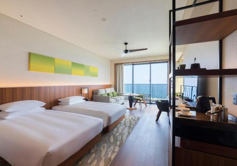 اتاق لوکس خانوادگی, Hyatt Regency Seragaki Island Okinawa