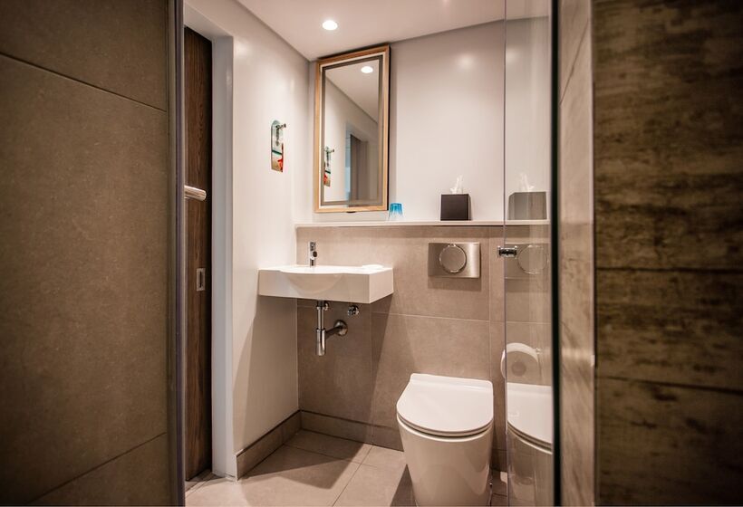 Номер Стандарт, Stayeasy  Maputo