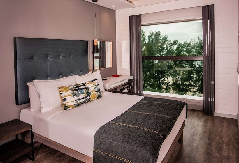 Номер Стандарт, Stayeasy  Maputo