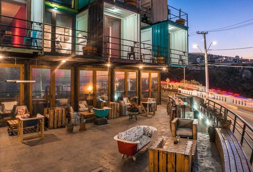 اتاق استاندارد, Winebox Valparaiso