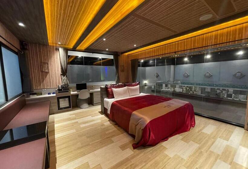 اتاق سوپریور, Yosemite Motel   Chunghua Branch
