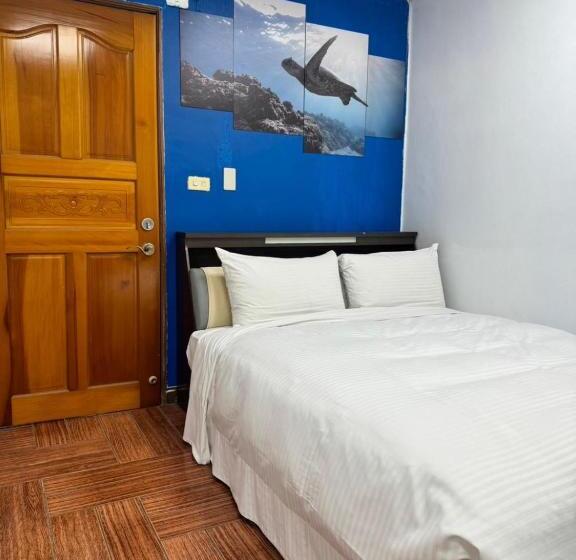 اتاق استاندارد با سرویس بهداشتی مشترک, I Live Motel