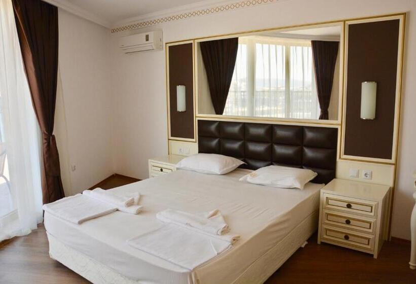 Студио Deluxe Вид на Море, Golden Rainbow Beach