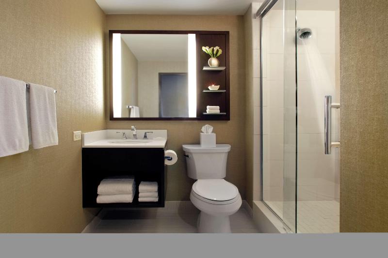 اتاق لوکس, Palm Park Hotel Surabaya