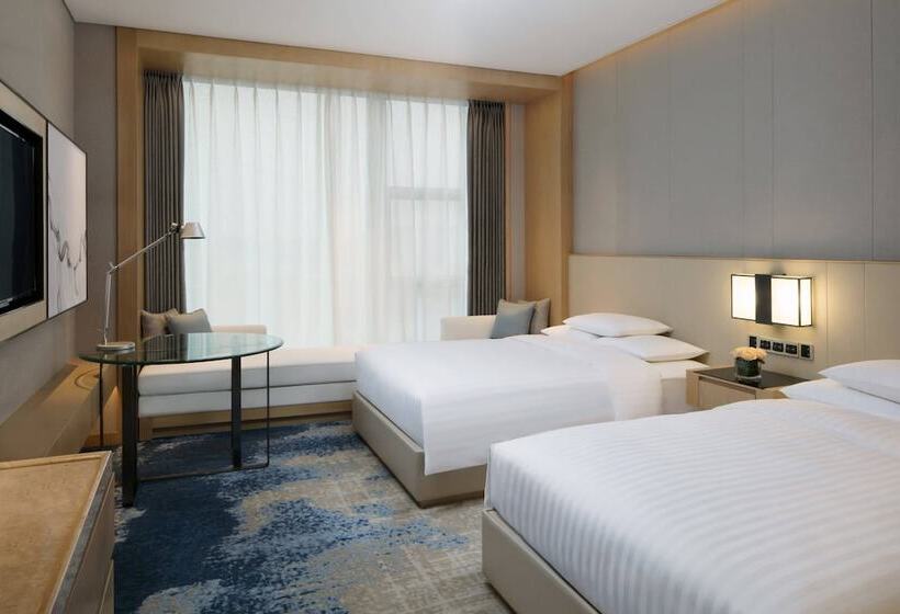 Номер Executive, Courtyard By Marriott Zhengzhou Airport