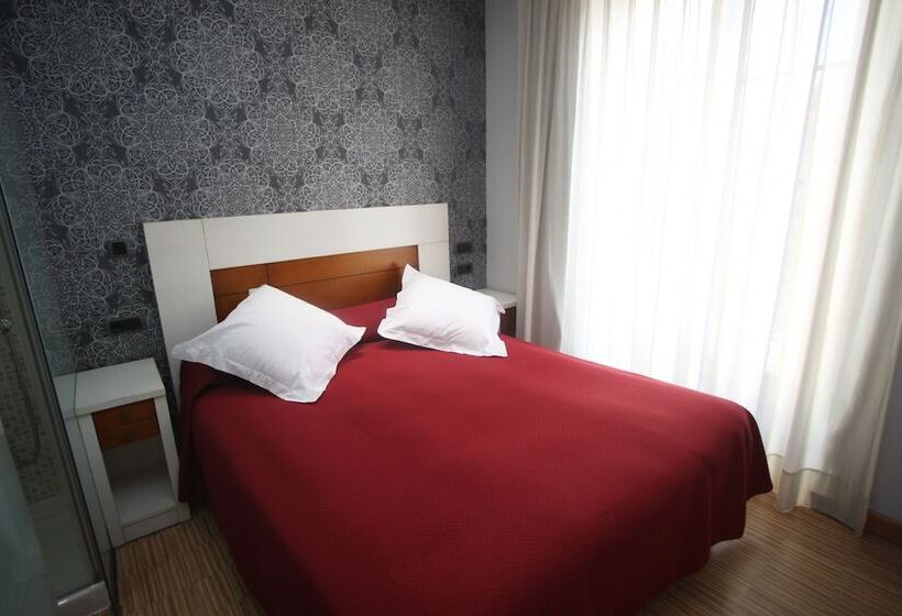 اتاق استاندارد با چشم‌انداز شهر, Hostal Centro
