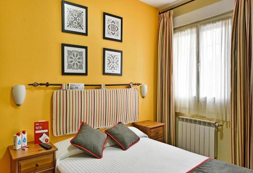 غرفة قياسية, Hostal La Colmena