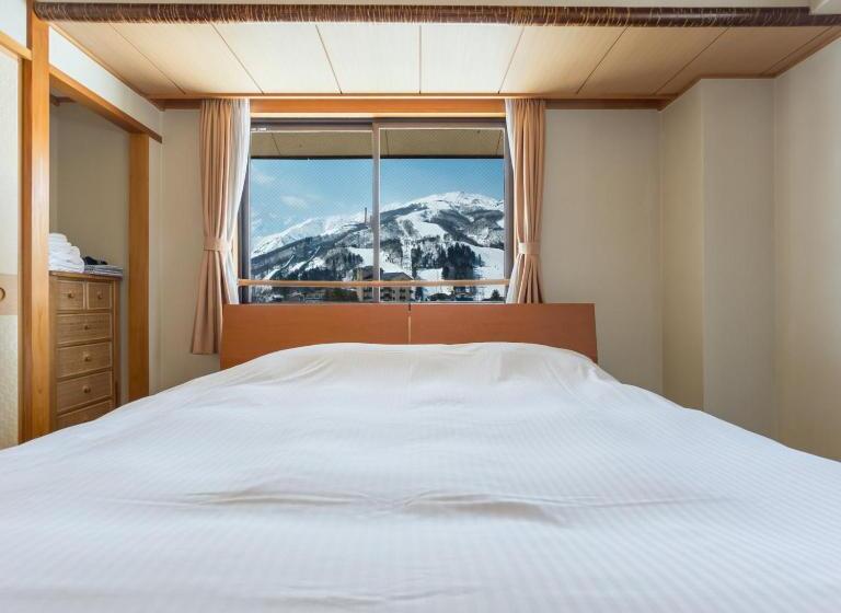 غرفة عائلية, Hakuba Panorama