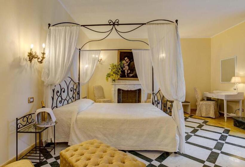 Номер Superior, Relais La Rupe