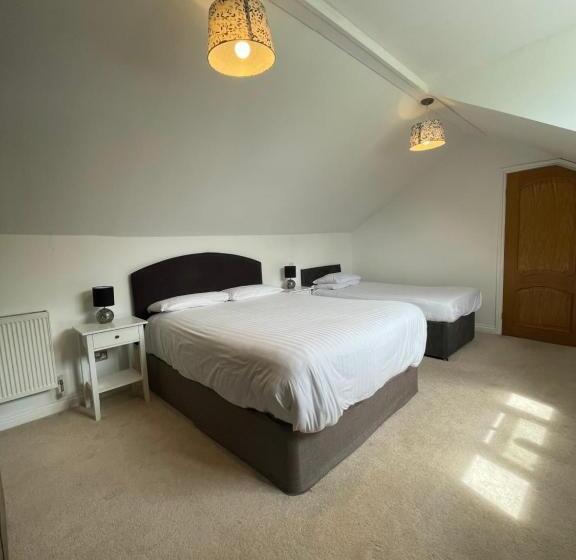 Номер Superior Вид на Сад, Haymills Guesthouse