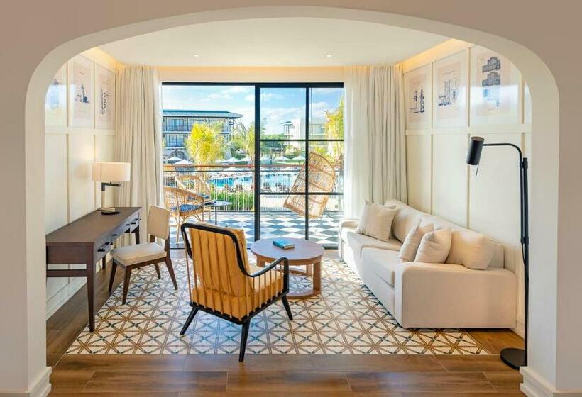 سوییت جونیور با چشم‌انداز استخر, Ocean El Faro Resort - All Inclusive