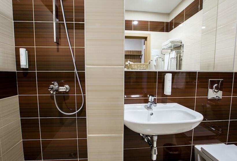 اتاق سوپریور, Sky Lux Hotel & Spa