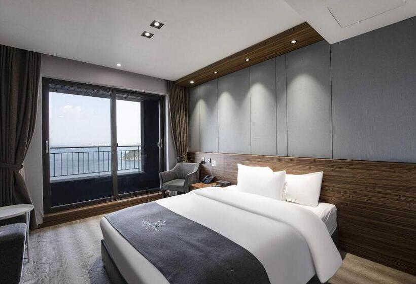Номер Стандарт с Террасой, Western Grace Hotel Incheon