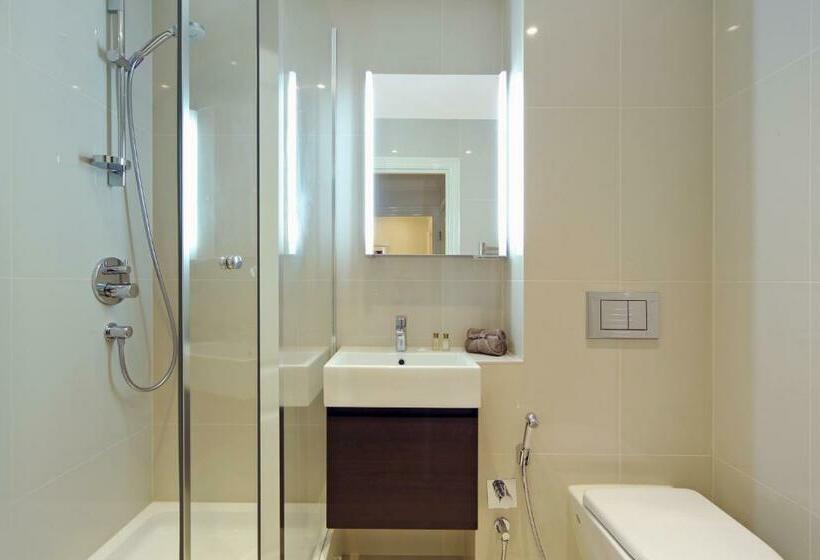 Апартаменты Superior 2 Спальни, Queensgate Court