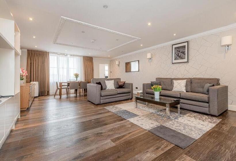 Апартаменты Deluxe 2 Спальни, Queensgate Court