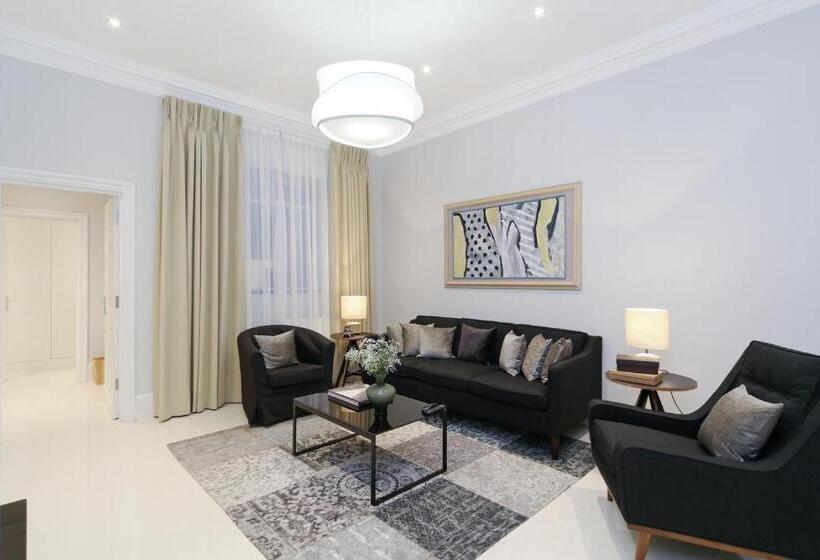 Апартаменты 3 Спальни, Queensgate Court