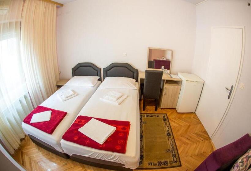 اتاق استاندارد, Guest House Blue Coast