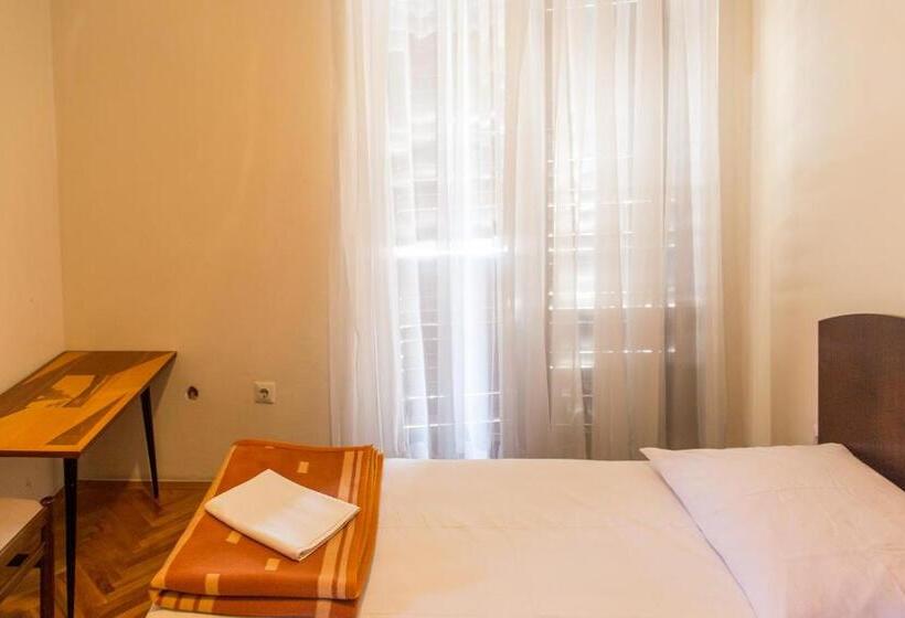 سوئیت 2 خوابه, Guest House Blue Coast