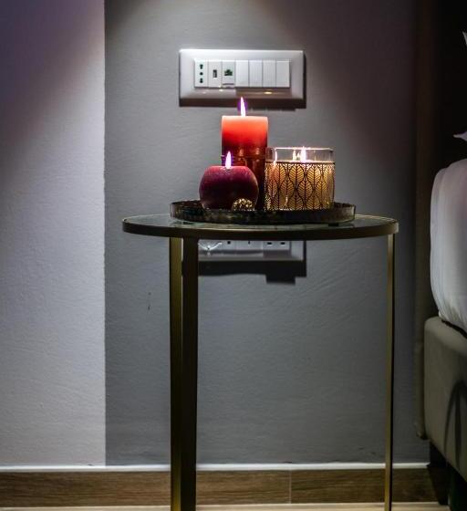 سوییت لوکس, 4 Star Suite Spa   Self Check In