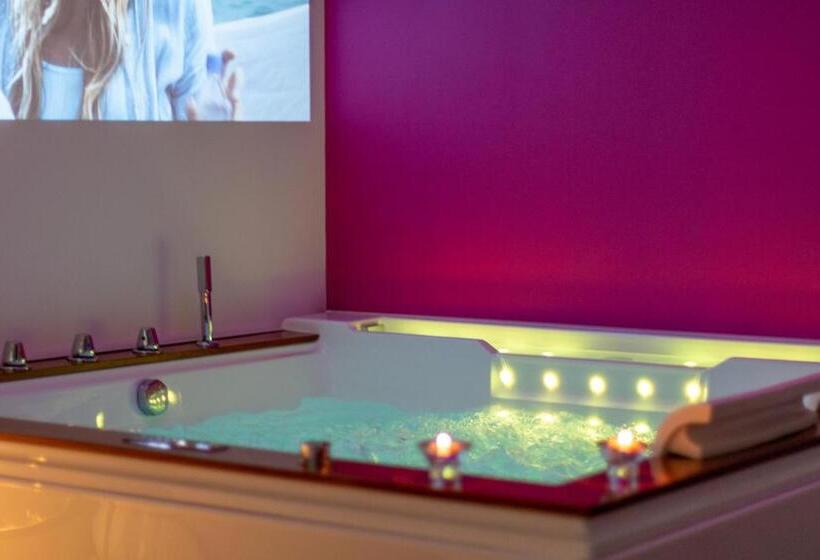 سوئیت با تخت بزرگ, 4 Star Suite Spa   Self Check In