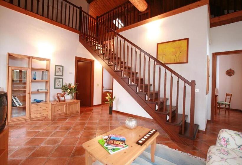 Апартаменты 3 Спальни, Agriturismo La Filanda