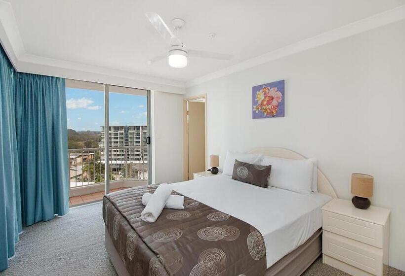 Апартаменты 2 Спальни Вид на Море, Meridian Tower Kirra Beach