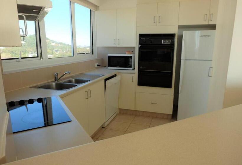 Апартаменты 1 Спальня Вид на Море, Meridian Tower Kirra Beach