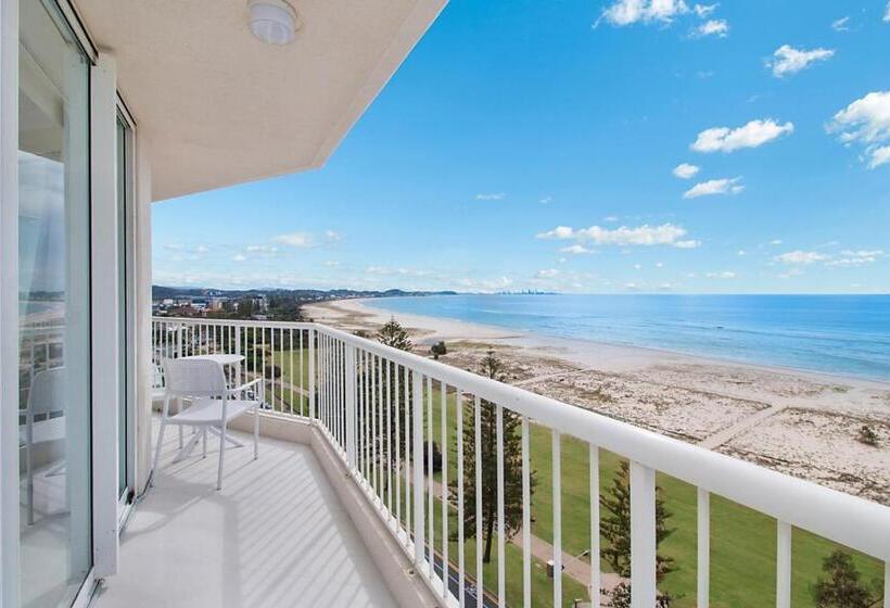 Апартаменты Ejecutiva 2 Спальни, Meridian Tower Kirra Beach