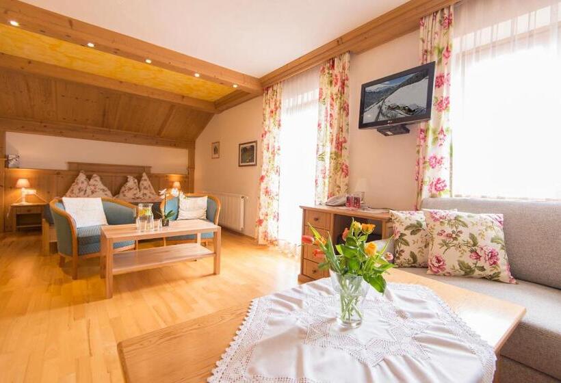 Номер Стандарт, Pension Lackenbauer