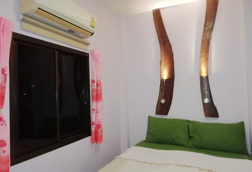 בקתה דלוקס, Kamrai Resort