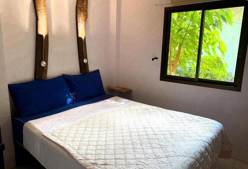 בונגלו עם נוף לבריכה, Kamrai Resort