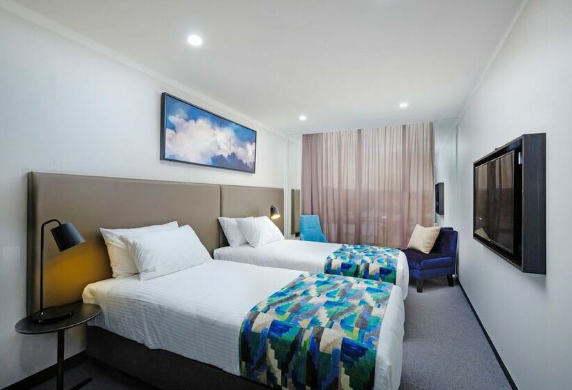 سوئیت 2 خوابه, Mantra Albury