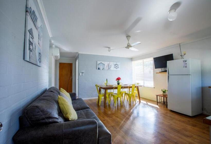 1베드룸 아파트 1층, Shark Bay Seafront Apartments