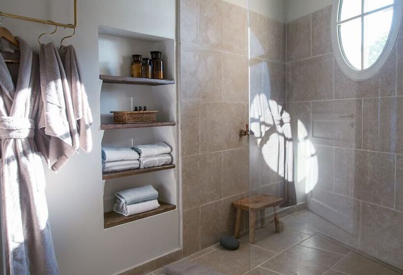 Люкс Повышенной Комфортности, Domaine Les Martins   Gordes