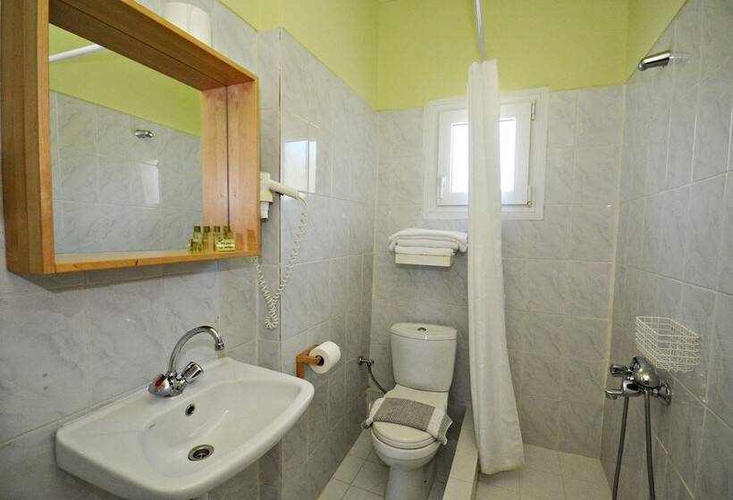Номер Стандарт Вид на Озеро, Guesthouse Vissinokipos   Biker Friendly   Motorrad