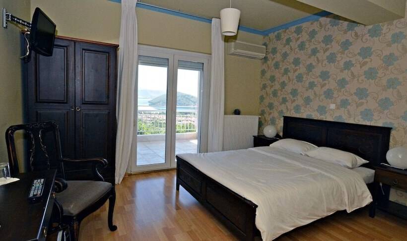 Номер Стандарт Вид на Озеро, Guesthouse Vissinokipos   Biker Friendly   Motorrad