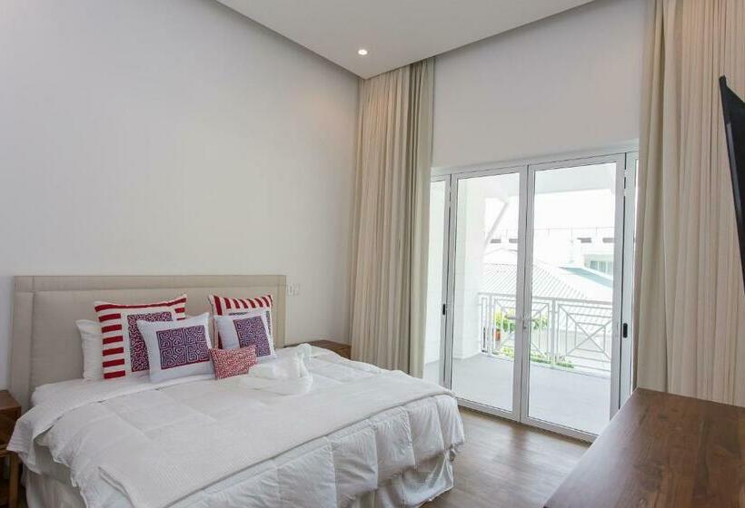 Вилла 3 Спальни, Marina Pez Vela Villas