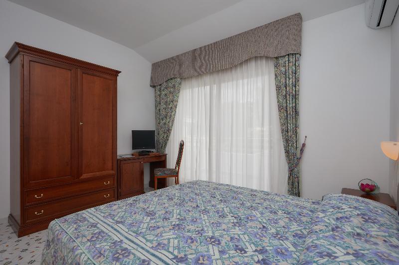 Номер Superior, La Castellana