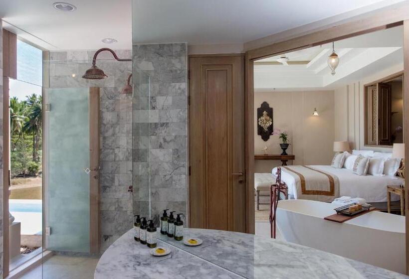 Люкс с Бассейном, Devasom Khao Lak Beach Resort & Villas