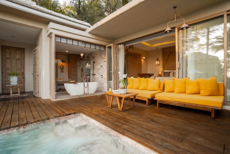Вилла с 1 спальней и бассейном, Devasom Khao Lak Beach Resort & Villas