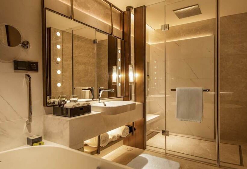 חדר פרמיום, Intercontinental Tianjin Yujiapu Hotel & Residences, An Ihg