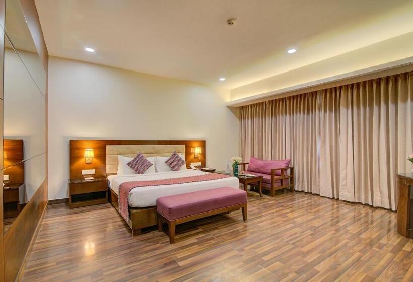 اتاق سوپریور با تخت بزرگ, Home In By Amrik Sukhdev