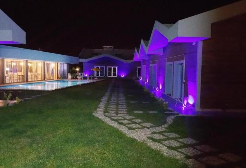 Номер Deluxe Кровать Кинг, La Vida Otel