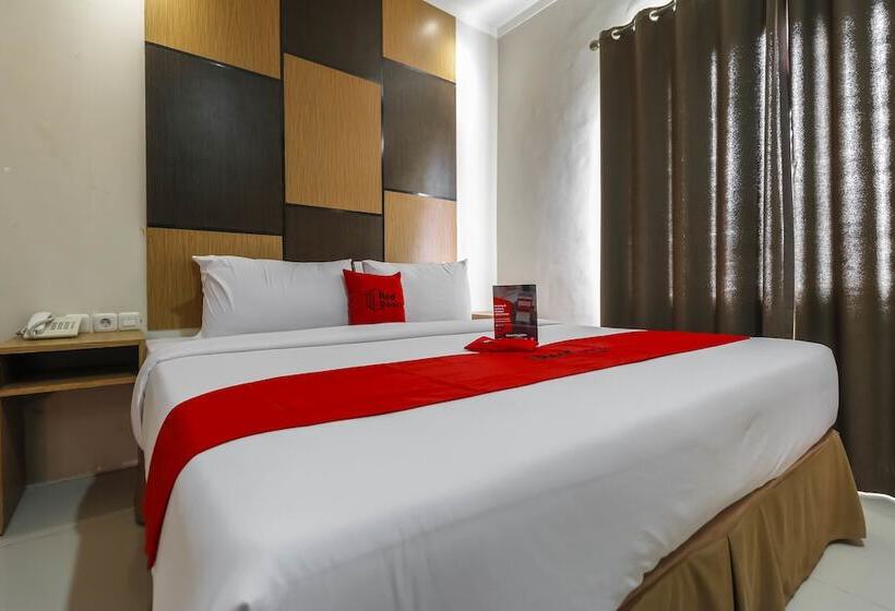 스탠다드 룸, Reddoorz Plus Near Pantai Losari
