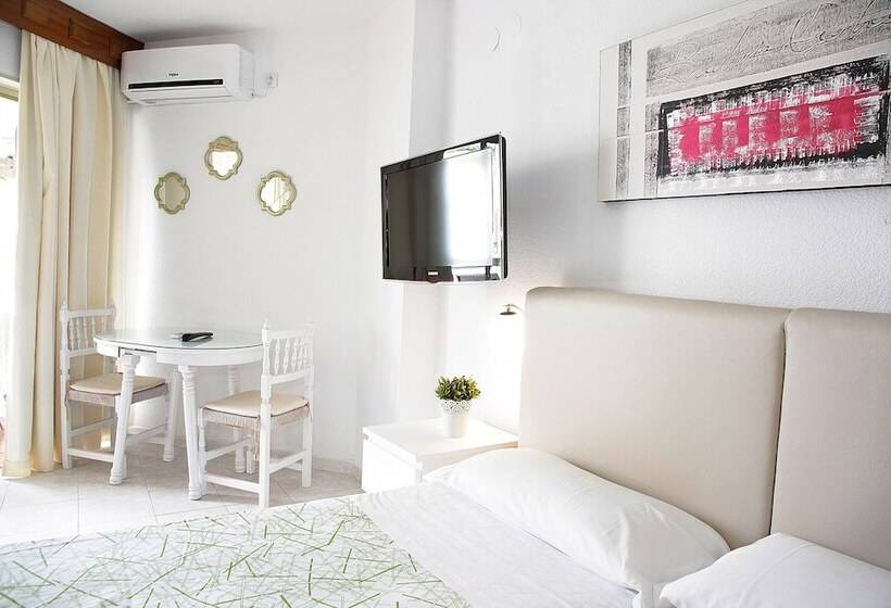 スタンダードスタジオ, Apartamentos Apal Chinasol