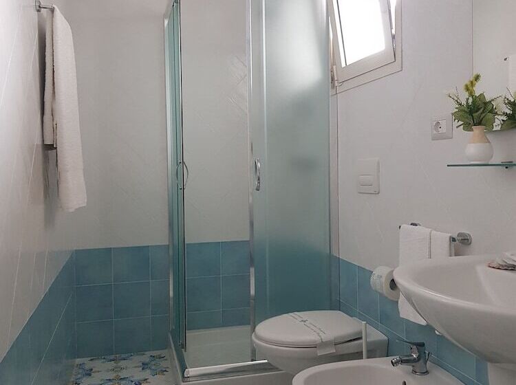 四人标准间, B&b Riva Delle Donne