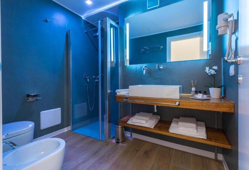 اتاق خانوادگی, Bellaroto Suite & Spa
