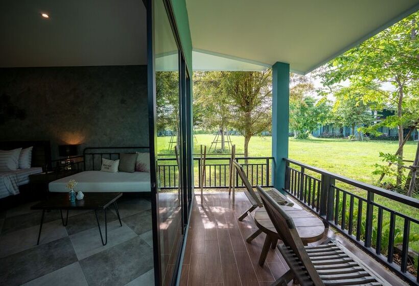 ویلای 1 خوابه, Coral Tree Villa Hua Hin